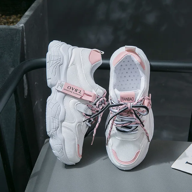 new fashion sports running shoes breathable women's shoes students Korean version flat sport shoes
new fashion sports running shoes breathable women's shoes students Korean version flat sport shoes