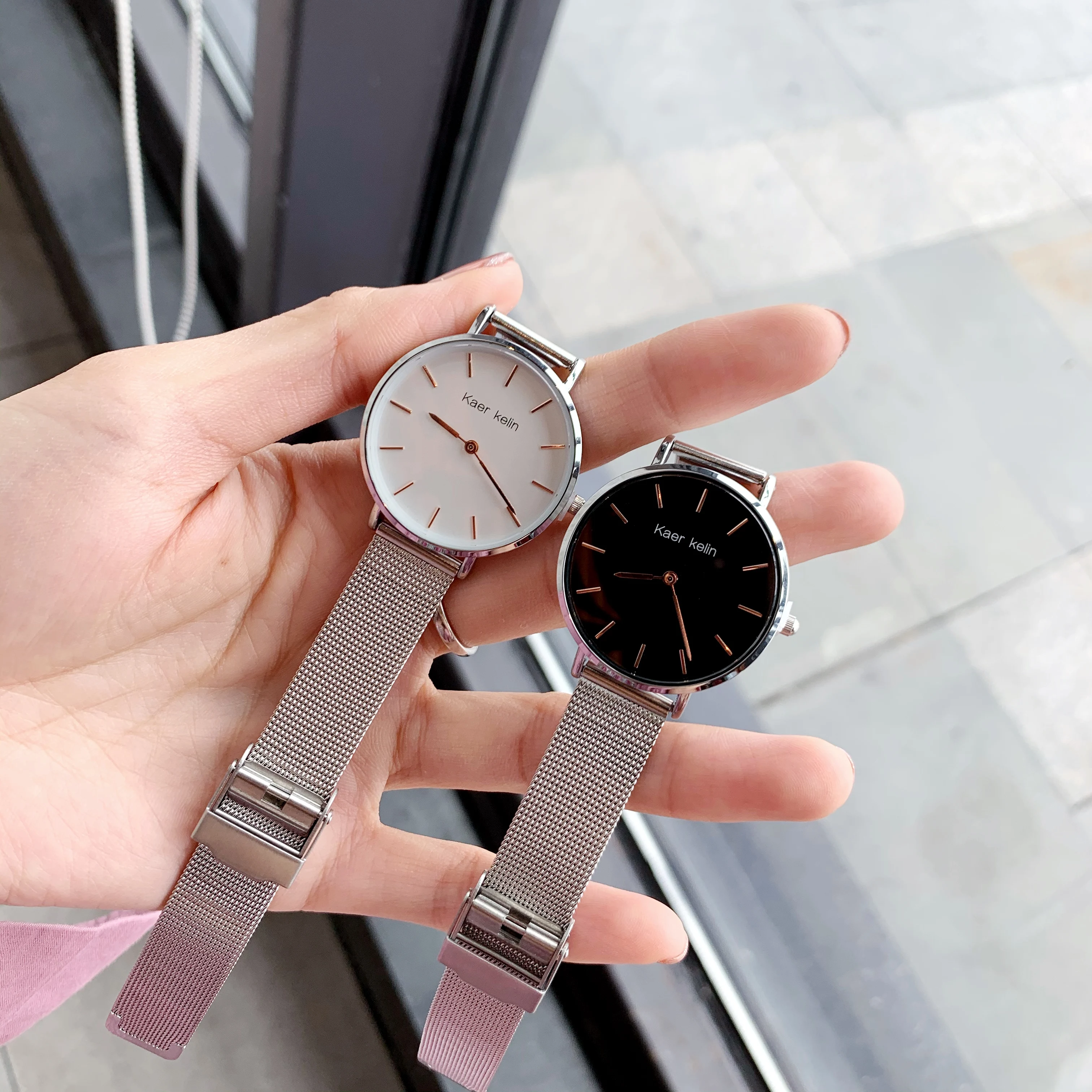 2020 Reloj Mujer Ladies Fashion Metal Hour Casual Simple Quartz Wrist Watch Woman Mesh Alloy Bracelet Clock with Customized Logo
2020 Reloj Mujer Ladies Fashion Metal Hour Casual Simple Quartz Wrist Watch Woman Mesh Alloy Bracelet Clock with Customized Logo