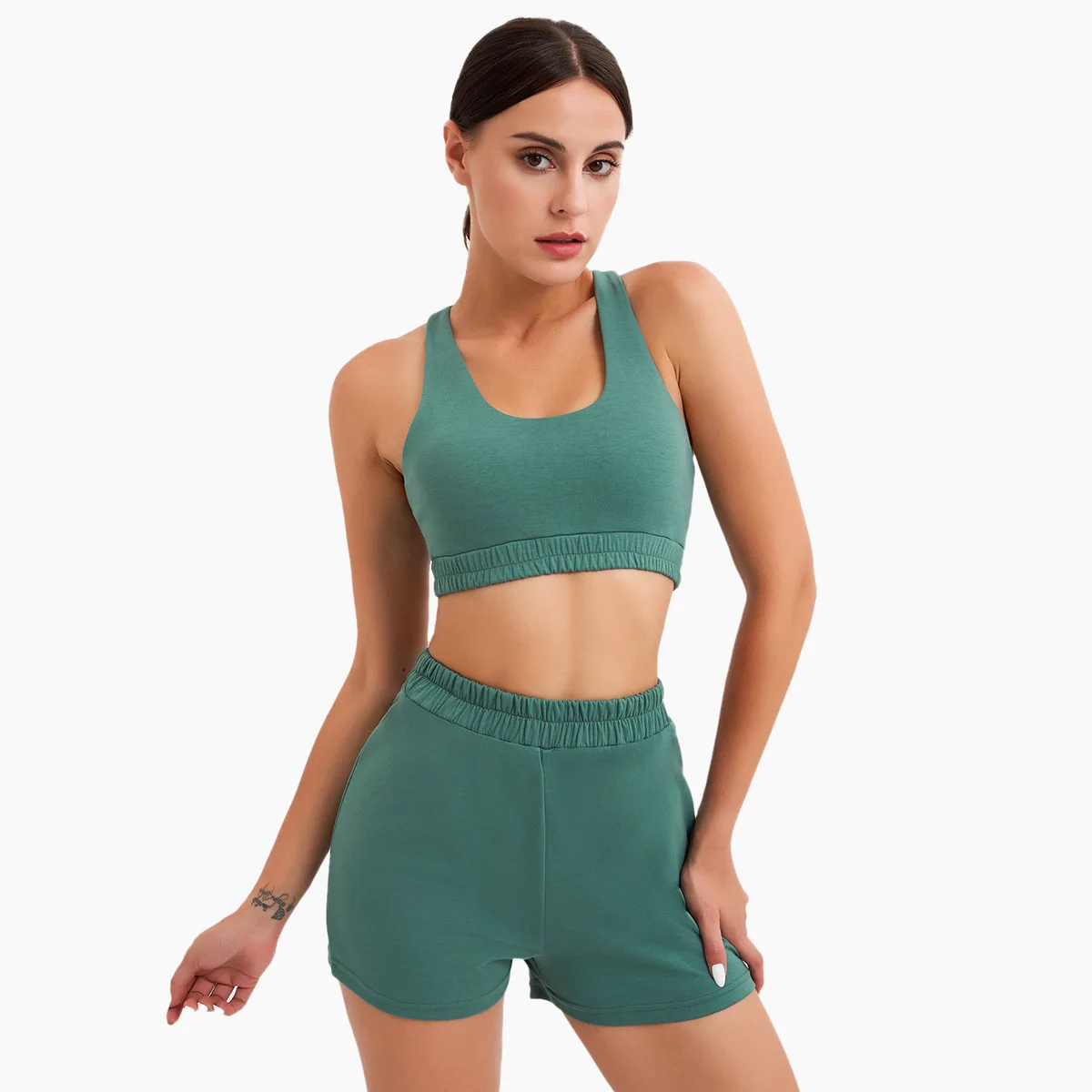 female workout clothing women gymnastic racerback yoga sports bra and loose shorts set
female workout clothing women gymnastic racerback yoga sports bra and loose shorts set