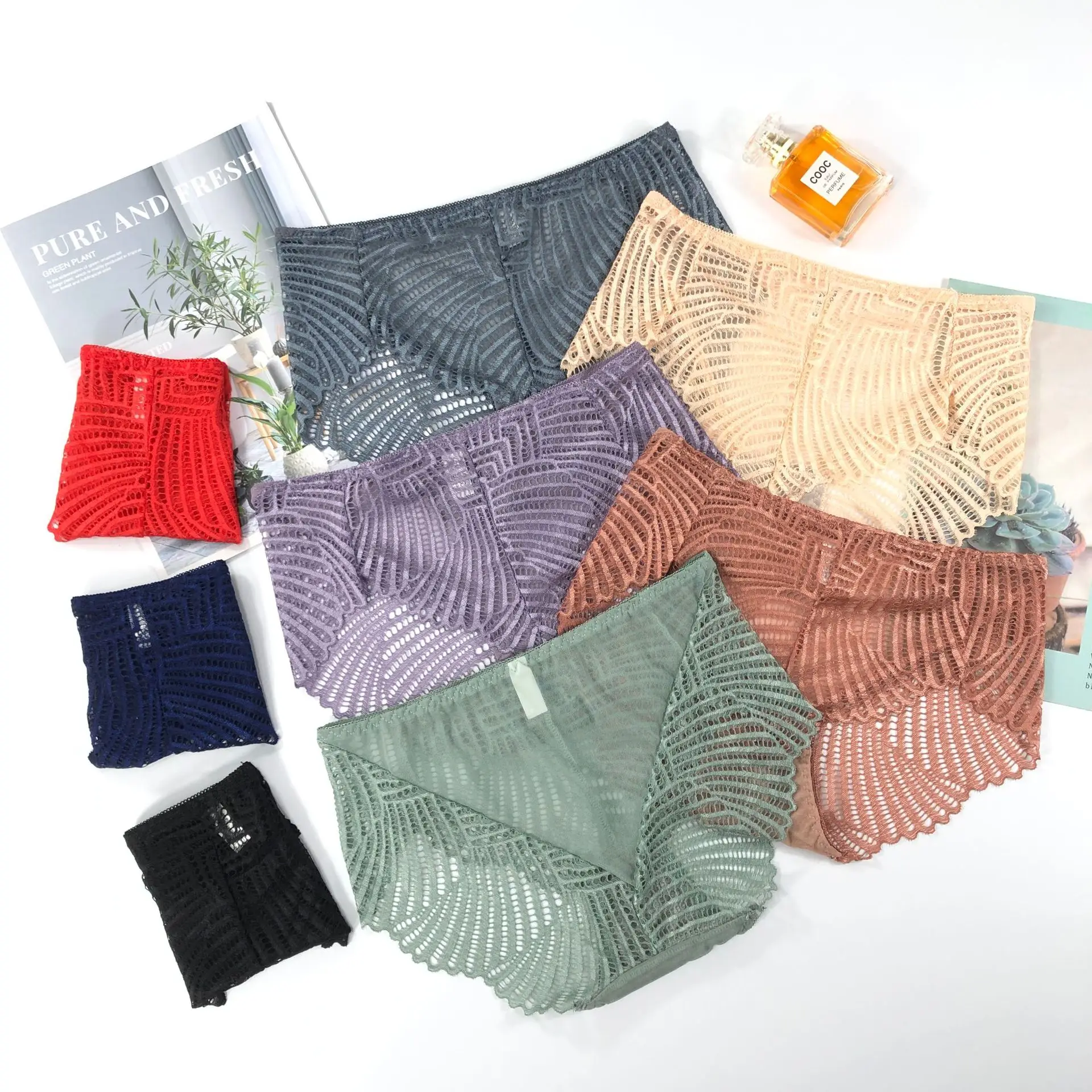 High elasticity Women's lace panties patchwork transparent mesh breathable comfortable mid waist women's underwear lace, 8 color
High elasticity Women's lace panties patchwork transparent mesh breathable comfortable mid waist women's underwear lace, 8 color
