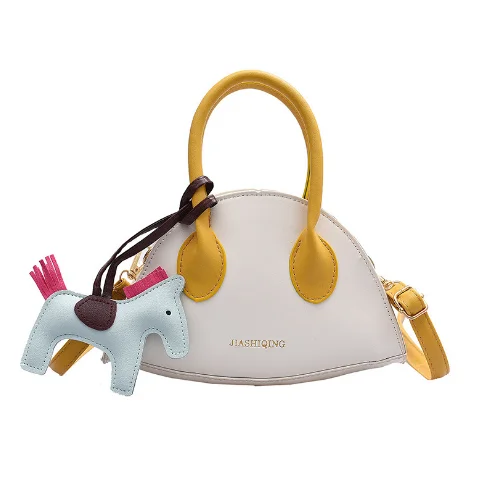 Small bag 2021 summer new fashion unique design net red small bag sweet cute one Shoulder Messenger Bag, Customized color
Small bag 2021 summer new fashion unique design net red small bag sweet cute one Shoulder Messenger Bag, Customized color