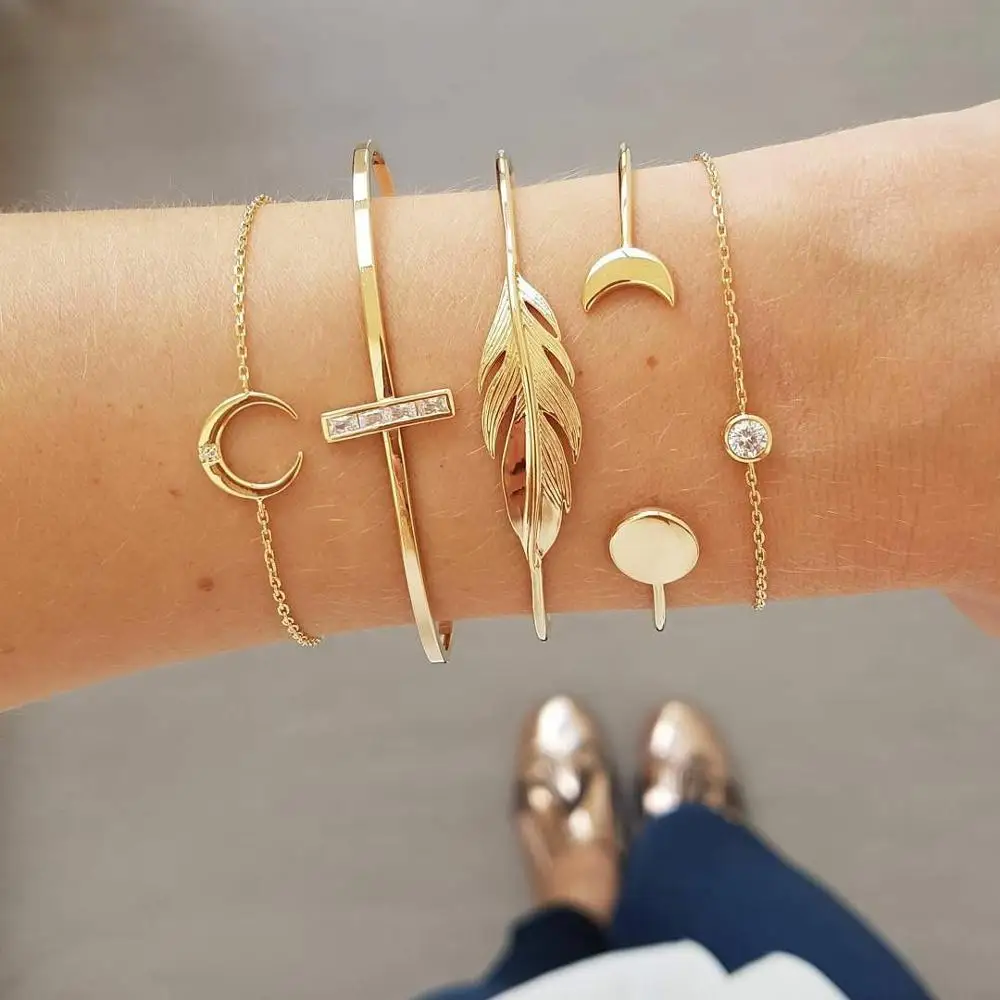 4pcs/set gold color bracelets set fashion leaf crystal bracelets&bangles women adjustable charm bracelet bohemia vintage jewelry
4pcs/set gold color bracelets set fashion leaf crystal bracelets&bangles women adjustable charm bracelet bohemia vintage jewelry