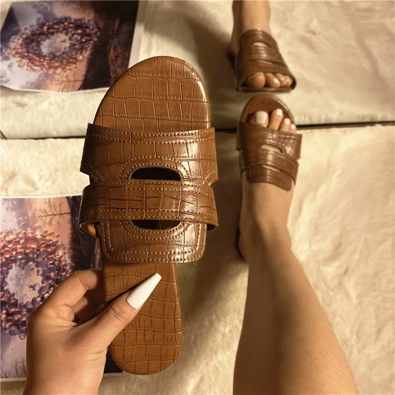 Stone Print Leather Slip On Sandals Women Flats Shoes Summer Slippers Women Open Round Toe Light Weight Slides, Black beige brown
Stone Print Leather Slip On Sandals Women Flats Shoes Summer Slippers Women Open Round Toe Light Weight Slides, Black beige brown