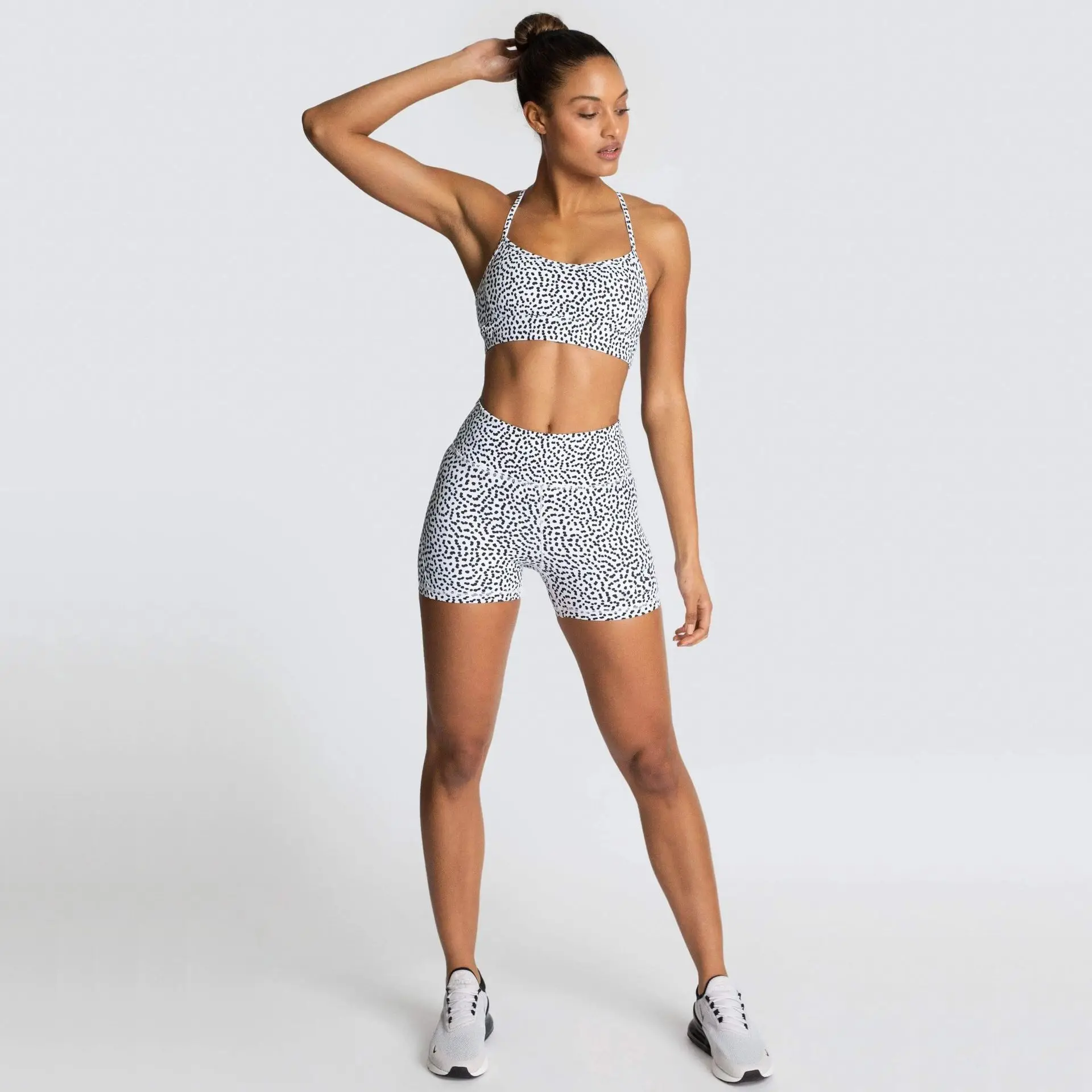 2021 summer Spots printed sports bra and leggings 2 two piece fitness & yoga wear shorts set women clothes clothing, Picture shows
2021 summer Spots printed sports bra and leggings 2 two piece fitness & yoga wear shorts set women clothes clothing, Picture shows
