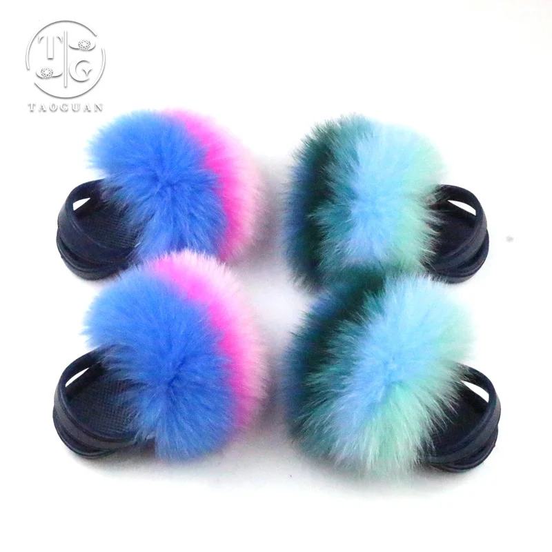 2021 Factory Price Fluffy Slippers Children Shoes Kid Sandals Raccoon Fur Slides Jelly Bag Purse Set, Customized color
2021 Factory Price Fluffy Slippers Children Shoes Kid Sandals Raccoon Fur Slides Jelly Bag Purse Set, Customized color