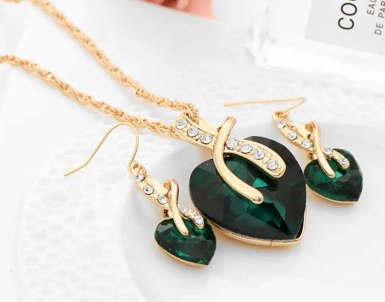 Wedding Dinner Heart-Shaped Faux Austrian Crystal Zircon Earrings Necklace Jewelry Set for Ladies, Multi
Wedding Dinner Heart-Shaped Faux Austrian Crystal Zircon Earrings Necklace Jewelry Set for Ladies, Multi