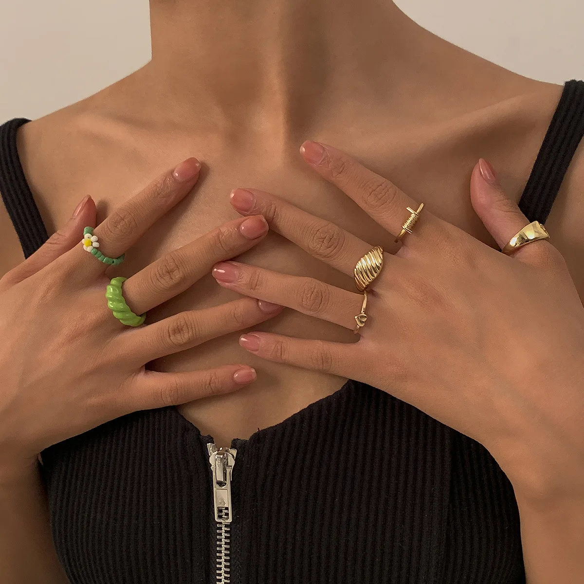 Simple Green Resin Chunky Ring Ins Gold Punk Heart Daisy Flower Rice Beads Acrylic Beaded Ring Set for Women, Gold,green
Simple Green Resin Chunky Ring Ins Gold Punk Heart Daisy Flower Rice Beads Acrylic Beaded Ring Set for Women, Gold,green