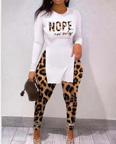 2022 New Arrival Women Clothing Letter Printing Tops Match Print Pants Fashionable Sets Irregular Women Two Piece Set, 2 color
2022 New Arrival Women Clothing Letter Printing Tops Match Print Pants Fashionable Sets Irregular Women Two Piece Set, 2 color