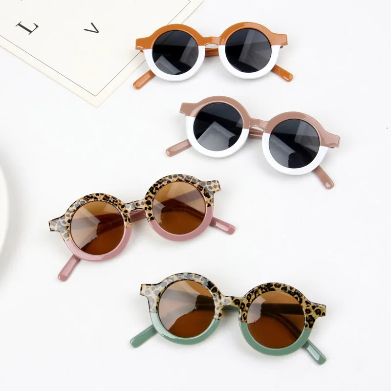 New children sunglasses fashion round frame leopard print color matching personalized kids sunglasses baby UV-proof glasses
New children sunglasses fashion round frame leopard print color matching personalized kids sunglasses baby UV-proof glasses