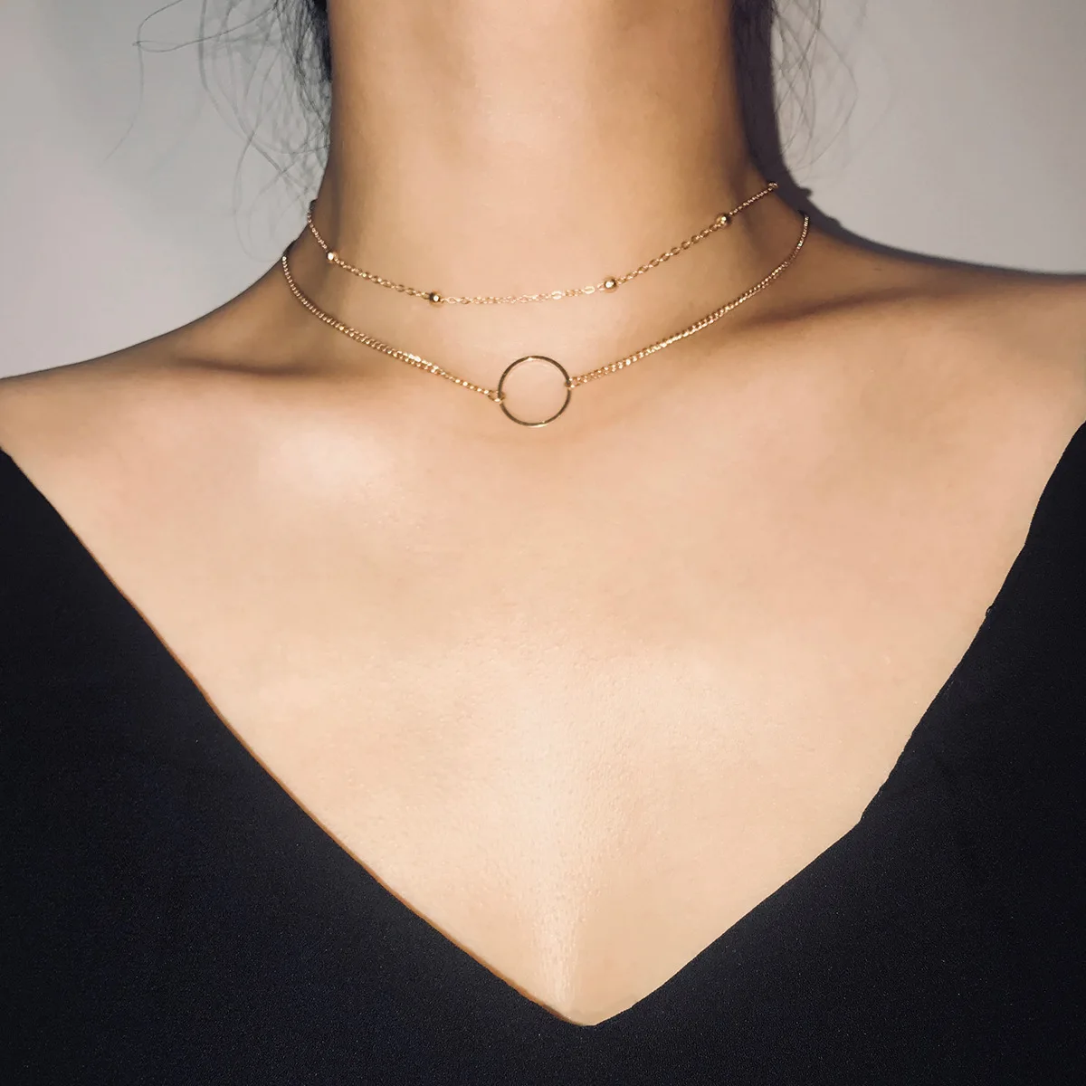 New Arrival 2021 Fashion Modern Choker Necklace Two Layers Round Necklaces Gold Color 7BEADS Necklace Choker Jewelry For Women
New Arrival 2021 Fashion Modern Choker Necklace Two Layers Round Necklaces Gold Color 7BEADS Necklace Choker Jewelry For Women