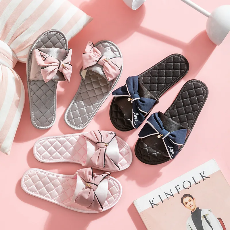 Wholesale 2022 Summer Ladies Shoes Flat Casual Fashion Belt Slipper Women Beach Sandals Outdoor Casual One Thong Slipper
Wholesale 2022 Summer Ladies Shoes Flat Casual Fashion Belt Slipper Women Beach Sandals Outdoor Casual One Thong Slipper