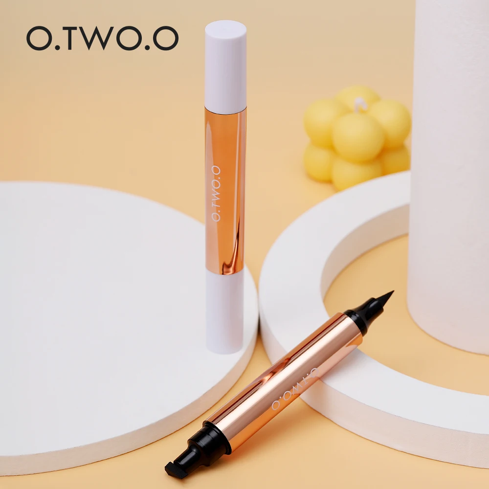 O.TWO.O Stamp Eyeliner Soft Sponge Head Liquid Eyeliner Quick Drying Waterproof Eyeliner Pen Miraculous Cat-eye Stamp 3 Years, Black
O.TWO.O Stamp Eyeliner Soft Sponge Head Liquid Eyeliner Quick Drying Waterproof Eyeliner Pen Miraculous Cat-eye Stamp 3 Years, Black