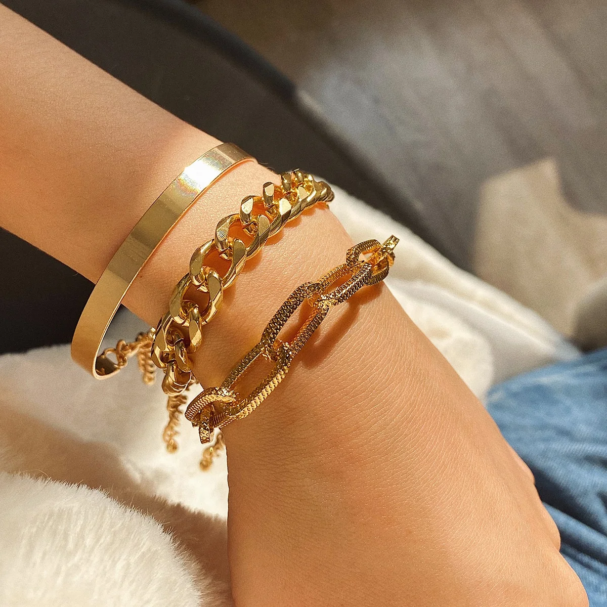 3Pcs/Lot Punk Miami Curb Cuban Thick Bracelet Bangle Chunky Heavy Metal Imitation men Bracelet, Gold
3Pcs/Lot Punk Miami Curb Cuban Thick Bracelet Bangle Chunky Heavy Metal Imitation men Bracelet, Gold