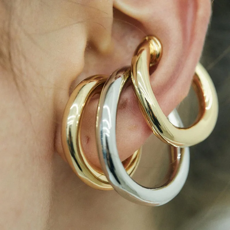 18K Gold Plated U earclip without piercing Unisex jewelry Horseshoe-shaped brass ear clip samll and big round ear cuff
18K Gold Plated U earclip without piercing Unisex jewelry Horseshoe-shaped brass ear clip samll and big round ear cuff
