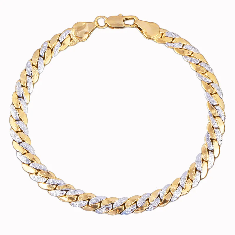cuban 2021 Korean Cuban chain hot selling figaro bracelet 18K plated two-color copper bracelets, 18k gold
cuban 2021 Korean Cuban chain hot selling figaro bracelet 18K plated two-color copper bracelets, 18k gold