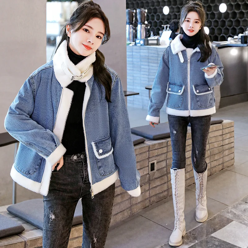 JK09 - Ladies faux fur collar washed ladies winter jacket jeans denim ladies patchwork belt jeans jacket, Blue
JK09 - Ladies faux fur collar washed ladies winter jacket jeans denim ladies patchwork belt jeans jacket, Blue