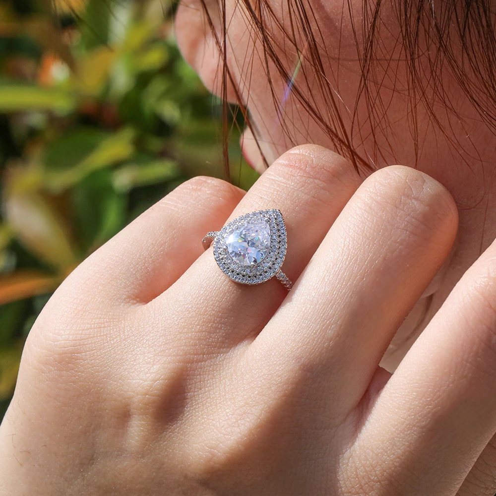 Fashion Luxury Dropwater Shape Zircon Engagement Wedding Ring For Women Finger Rings
Fashion Luxury Dropwater Shape Zircon Engagement Wedding Ring For Women Finger Rings