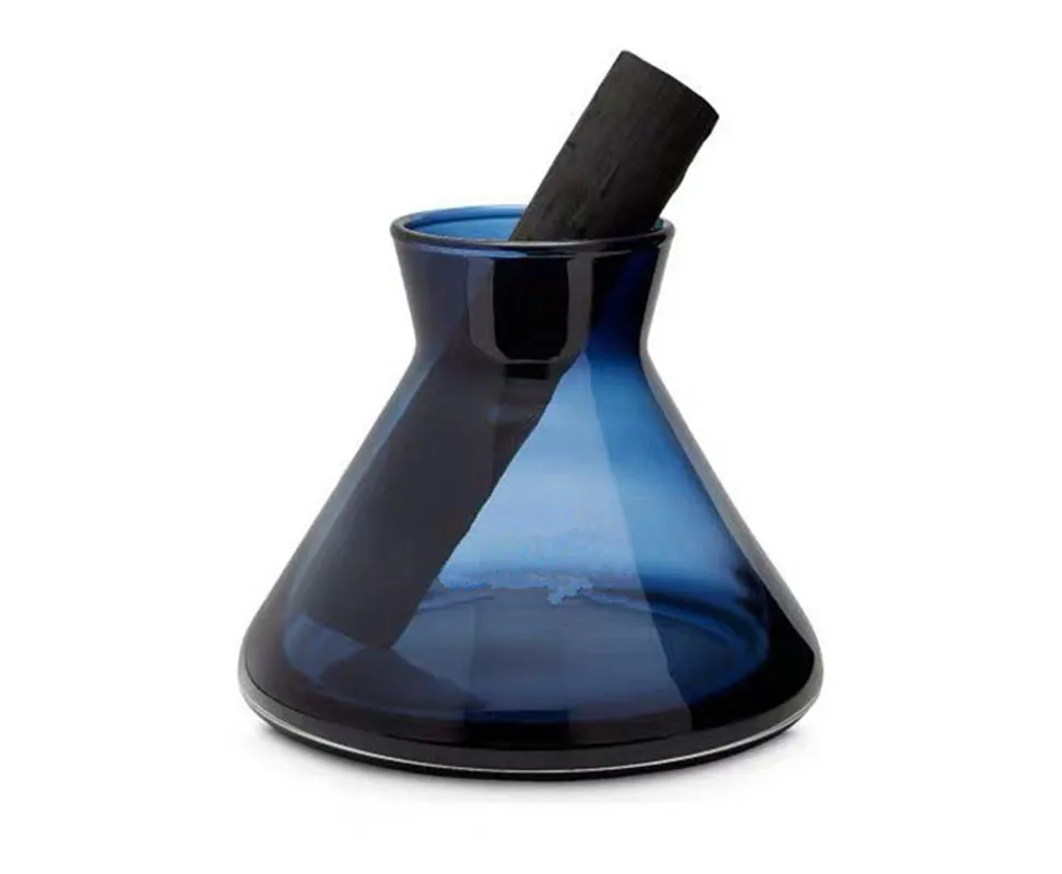 Cone Funnel Shape Glass Reed Diffuser Bottle With Carbon Rods, Black, blue, amber or custom
Cone Funnel Shape Glass Reed Diffuser Bottle With Carbon Rods, Black, blue, amber or custom