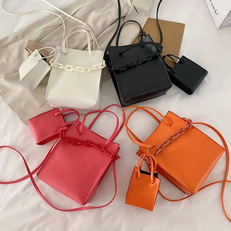 2pcs Fashion Women Composite Crossboddy Shoulder Bags Casual All-match Solid Color Thick Chain PU Leather Messenger Handbag, Picture color
2pcs Fashion Women Composite Crossboddy Shoulder Bags Casual All-match Solid Color Thick Chain PU Leather Messenger Handbag, Picture color