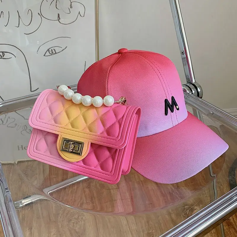 2021 Small New Bags Ladies With Matching Hat Fashion Luxury Mini Chain Purses And Handbags Jelly Bag Set And Hat Set, 6 color
2021 Small New Bags Ladies With Matching Hat Fashion Luxury Mini Chain Purses And Handbags Jelly Bag Set And Hat Set, 6 color