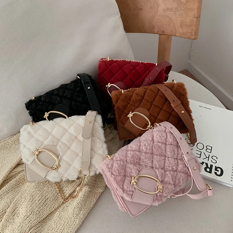 New Ladies Winter Handbags Faux Plash Purses Cute Chain Crossbody Faux Fur Bags For Women
New Ladies Winter Handbags Faux Plash Purses Cute Chain Crossbody Faux Fur Bags For Women
