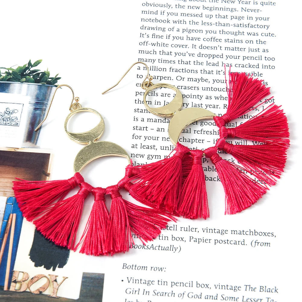 Veijer Ethnic Style Earring For Women Jewelry Gold Plated Alloy Red Tassel Boho Dangle Earrings
Veijer Ethnic Style Earring For Women Jewelry Gold Plated Alloy Red Tassel Boho Dangle Earrings