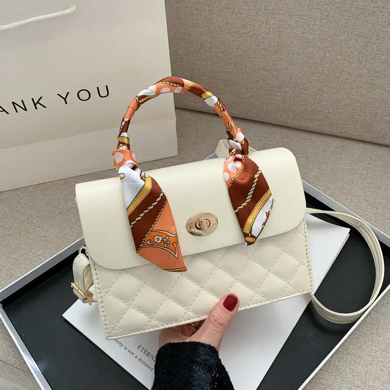 luxury 2022 high quality new luxury handbag stylish PU leather shoulder Women Multicolor Crossbody Bag, Customized color
luxury 2022 high quality new luxury handbag stylish PU leather shoulder Women Multicolor Crossbody Bag, Customized color