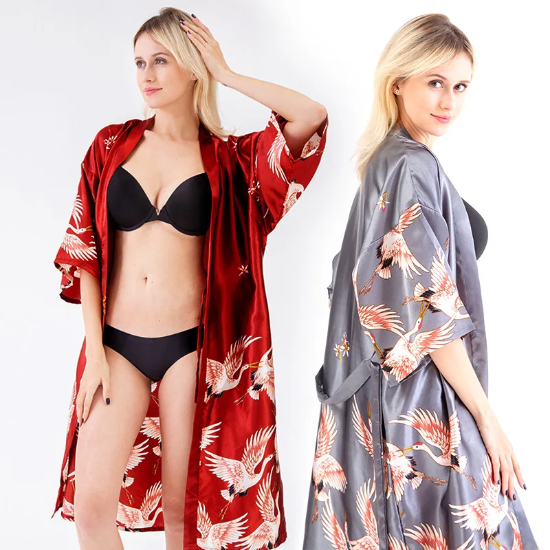 New Sexy Women Silk Satin Robe,Wedding Bride Bridesmaid Lingerie Set Sleepwear Nightgown
New Sexy Women Silk Satin Robe,Wedding Bride Bridesmaid Lingerie Set Sleepwear Nightgown