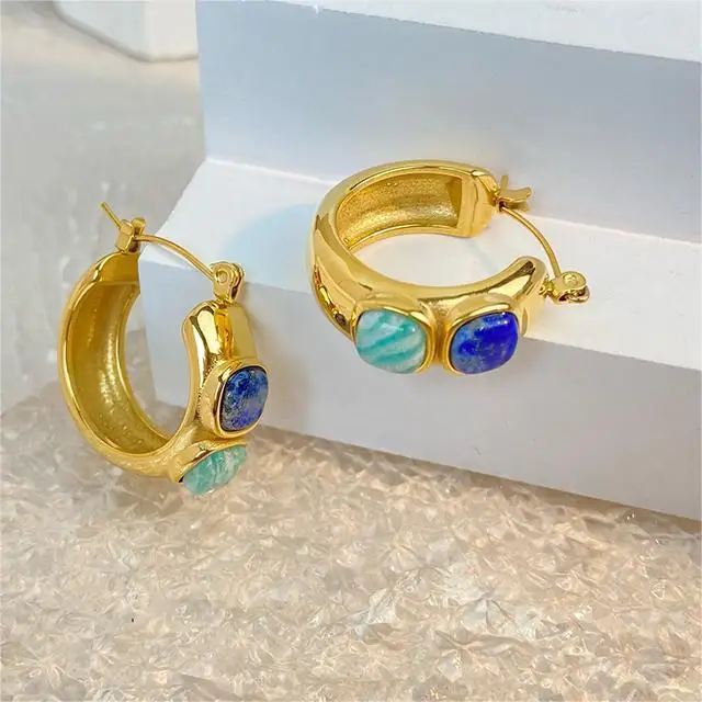 Fashion 18K gold-plated square stone inlaid with Huggies hoop stainless steel earrings waterproof jewelry
Fashion 18K gold-plated square stone inlaid with Huggies hoop stainless steel earrings waterproof jewelry
