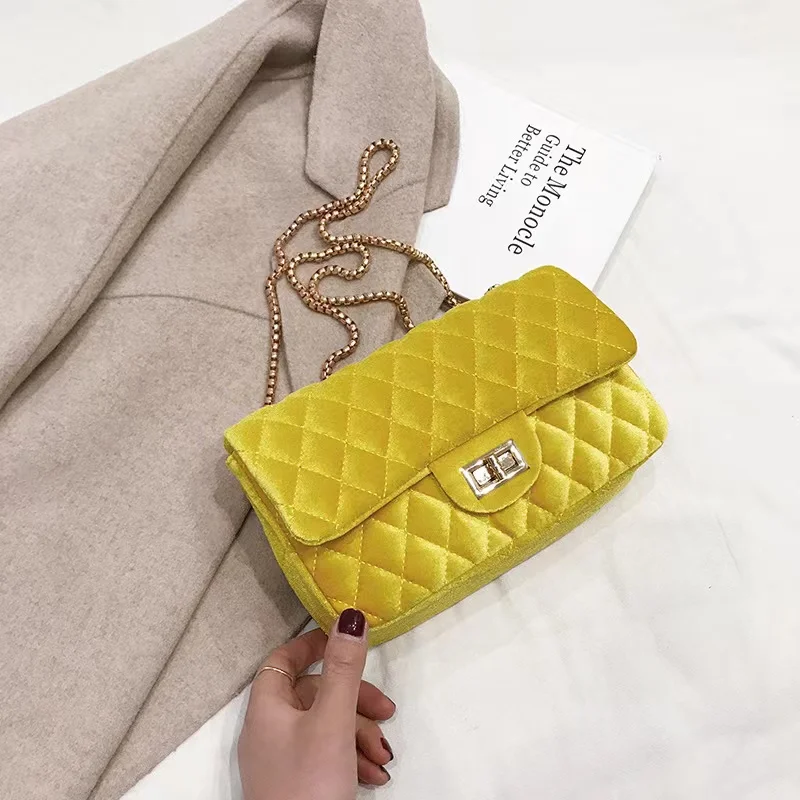 2021 New Arrival Velvet Striped mini Square purse Lock Shoulder Chain Crossbody Bag women, 8 colors
2021 New Arrival Velvet Striped mini Square purse Lock Shoulder Chain Crossbody Bag women, 8 colors