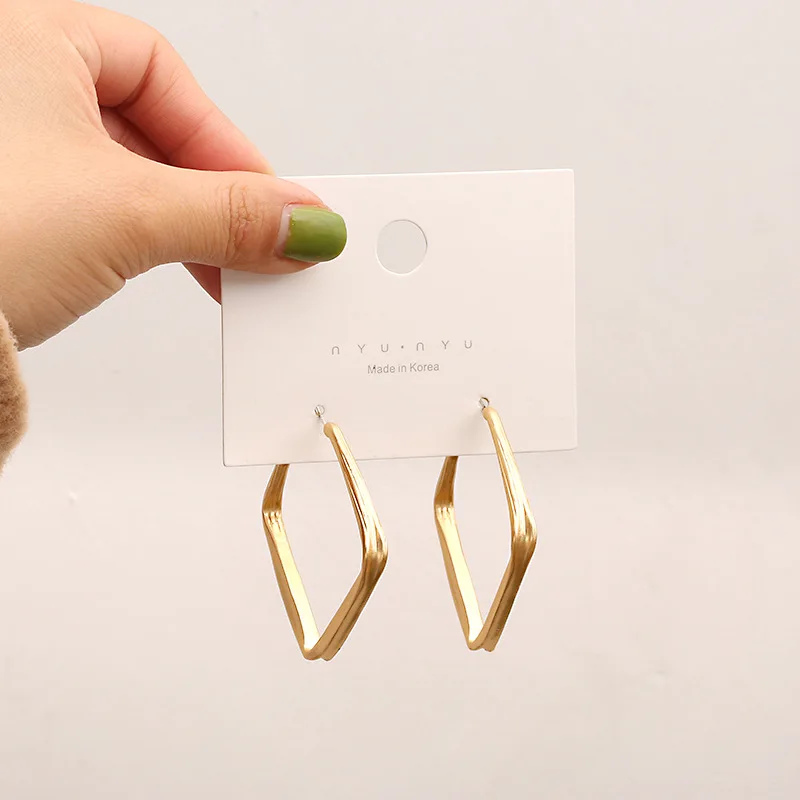 JUHU S925 Silver Needle Large Earrings Simple Geometric Square Earrings Matte Cold Wind Earrings 
JUHU S925 Silver Needle Large Earrings Simple Geometric Square Earrings Matte Cold Wind Earrings