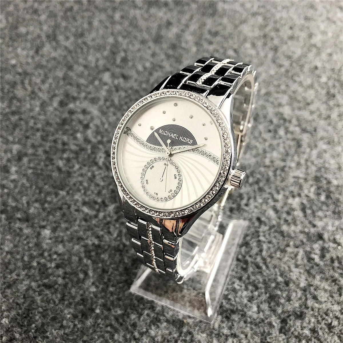 quick customization outdoor sports watch fashion/dress luxury popular designer wristwatch brand china manufacturer, Gold
quick customization outdoor sports watch fashion/dress luxury popular designer wristwatch brand china manufacturer, Gold