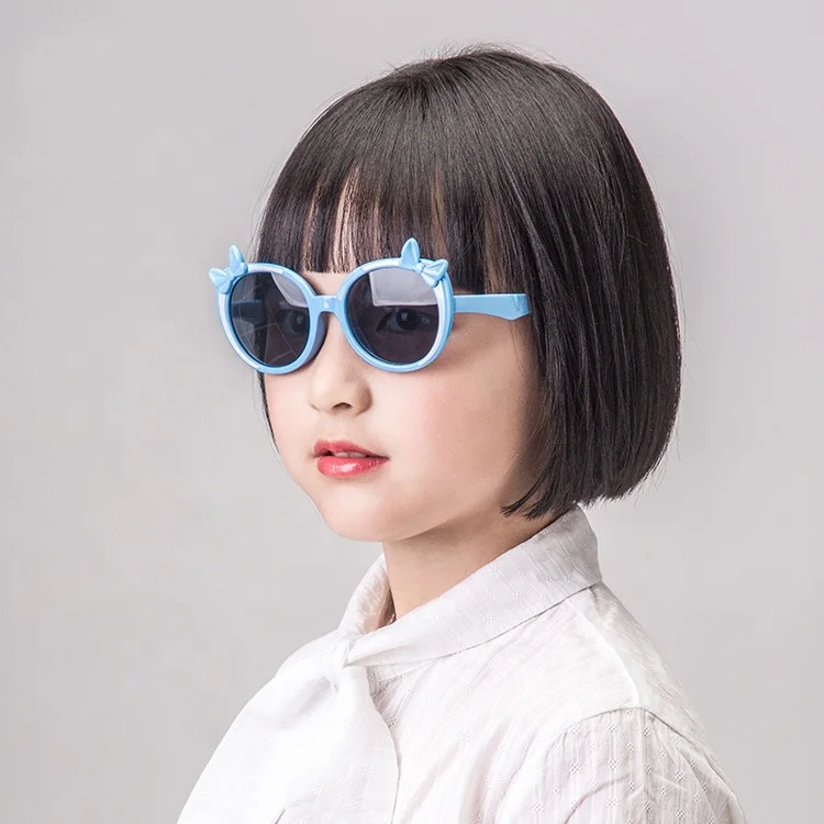 DOISYER Wholesale children in stock bulk girls cute bow flexible uv400 polarized tpee kids sunglasses
DOISYER Wholesale children in stock bulk girls cute bow flexible uv400 polarized tpee kids sunglasses