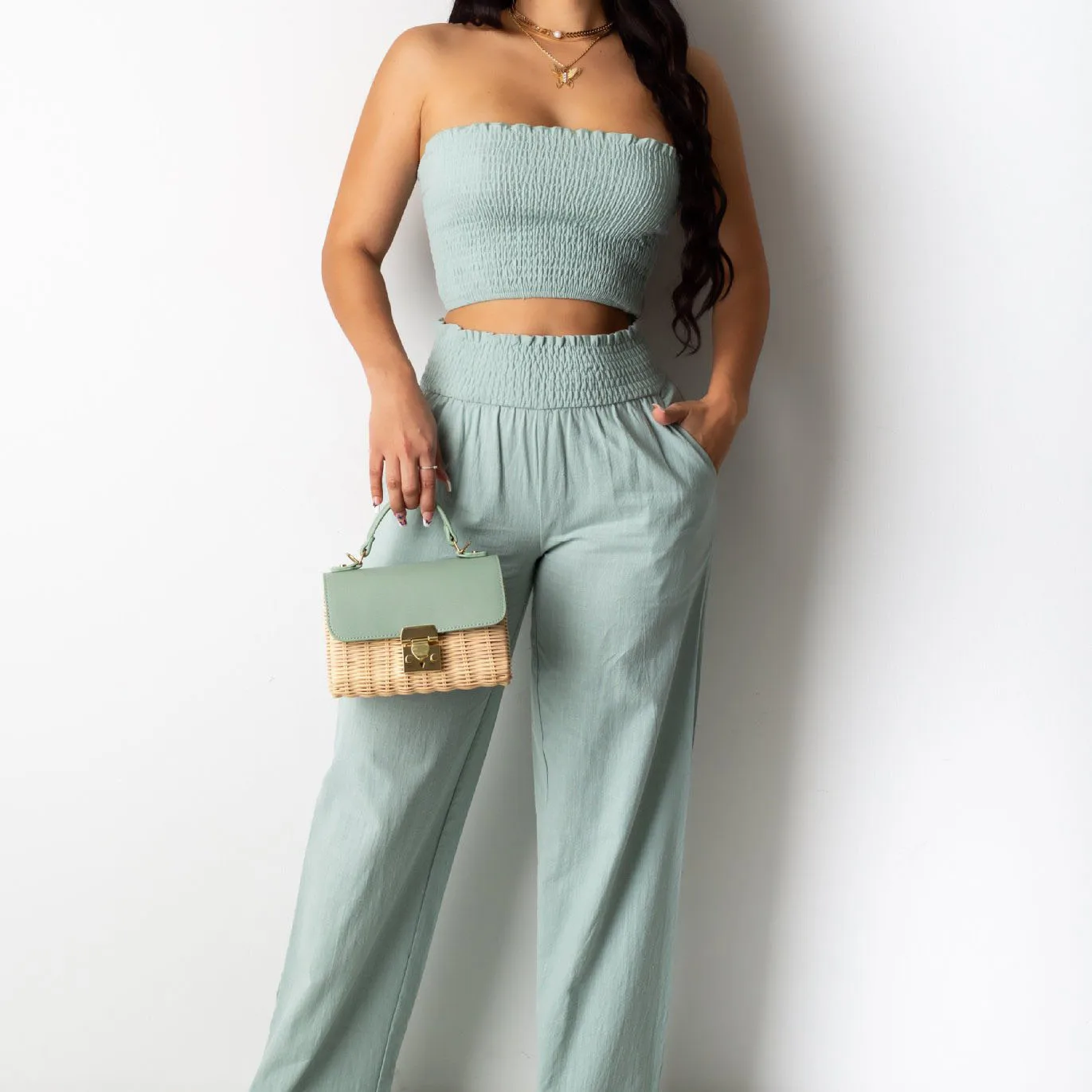 2021 women's dress with pleated sexy strapless two suit trousers tube dress top and Wide leg pants 2 piece set, White/green
2021 women's dress with pleated sexy strapless two suit trousers tube dress top and Wide leg pants 2 piece set, White/green