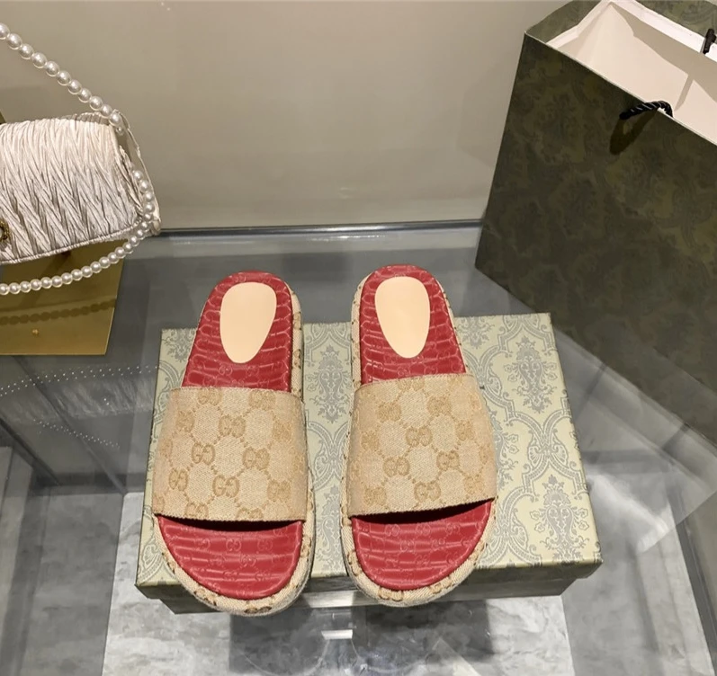 Summer Hot sale Luxury designer sandals Stretch Fabric Cotton Fabric woman Outdoor Slippers Slides
Summer Hot sale Luxury designer sandals Stretch Fabric Cotton Fabric woman Outdoor Slippers Slides