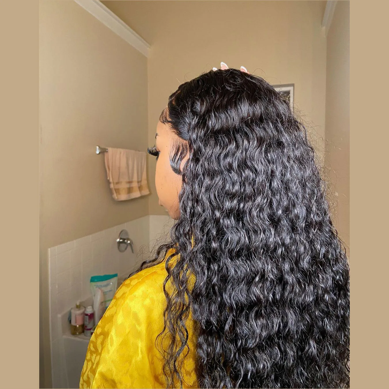 New Arrival Curly Wigs Human Hair Lace Front Brazilian Wigs For Black Women Water Wave Human Hair Wig 
New Arrival Curly Wigs Human Hair Lace Front Brazilian Wigs For Black Women Water Wave Human Hair Wig