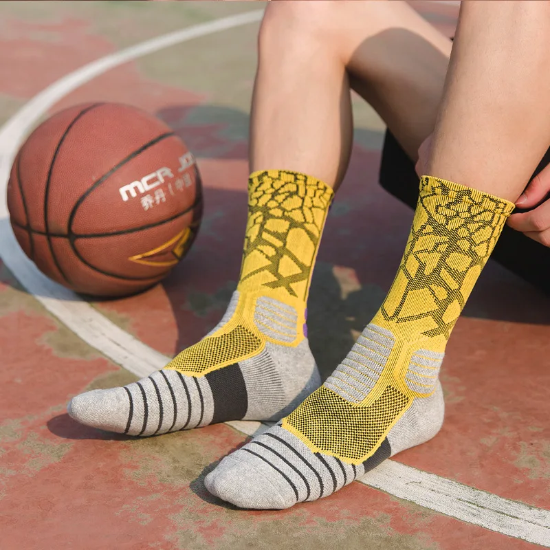 Long tube running boxing roller skating skateboard riding basketball terry sports socks
Long tube running boxing roller skating skateboard riding basketball terry sports socks