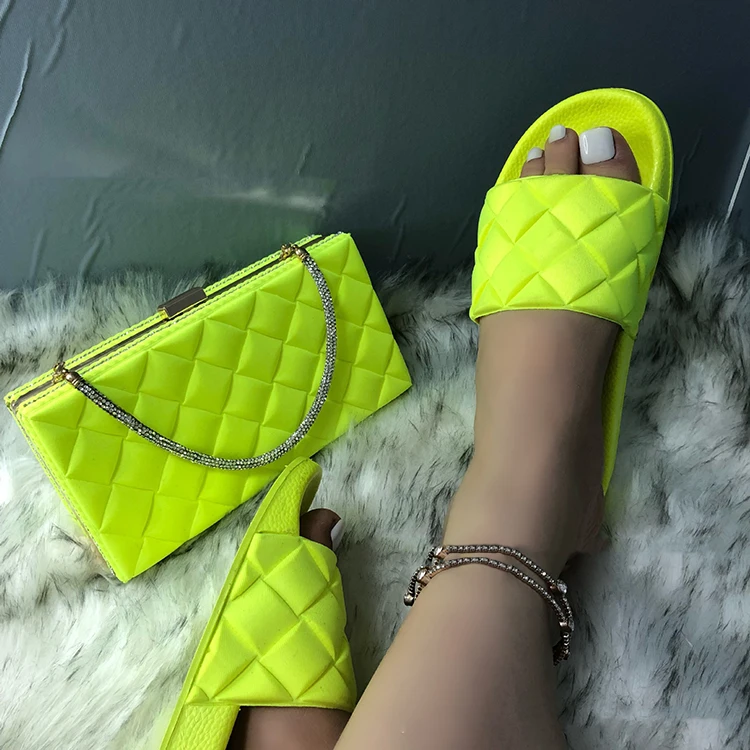 purse and shoe sets matching 2021 summer beach hot pink colour clutch handbag women matching purse and shoes, As pic show 
purse and shoe sets matching 2021 summer beach hot pink colour clutch handbag women matching purse and shoes, As pic show