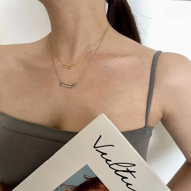 Dylam New Fashion S925 Paper Clip Pendant Necklace Silver Jewelry Women Necklace 925 s For Women Daily Wear
Dylam New Fashion S925 Paper Clip Pendant Necklace Silver Jewelry Women Necklace 925 s For Women Daily Wear