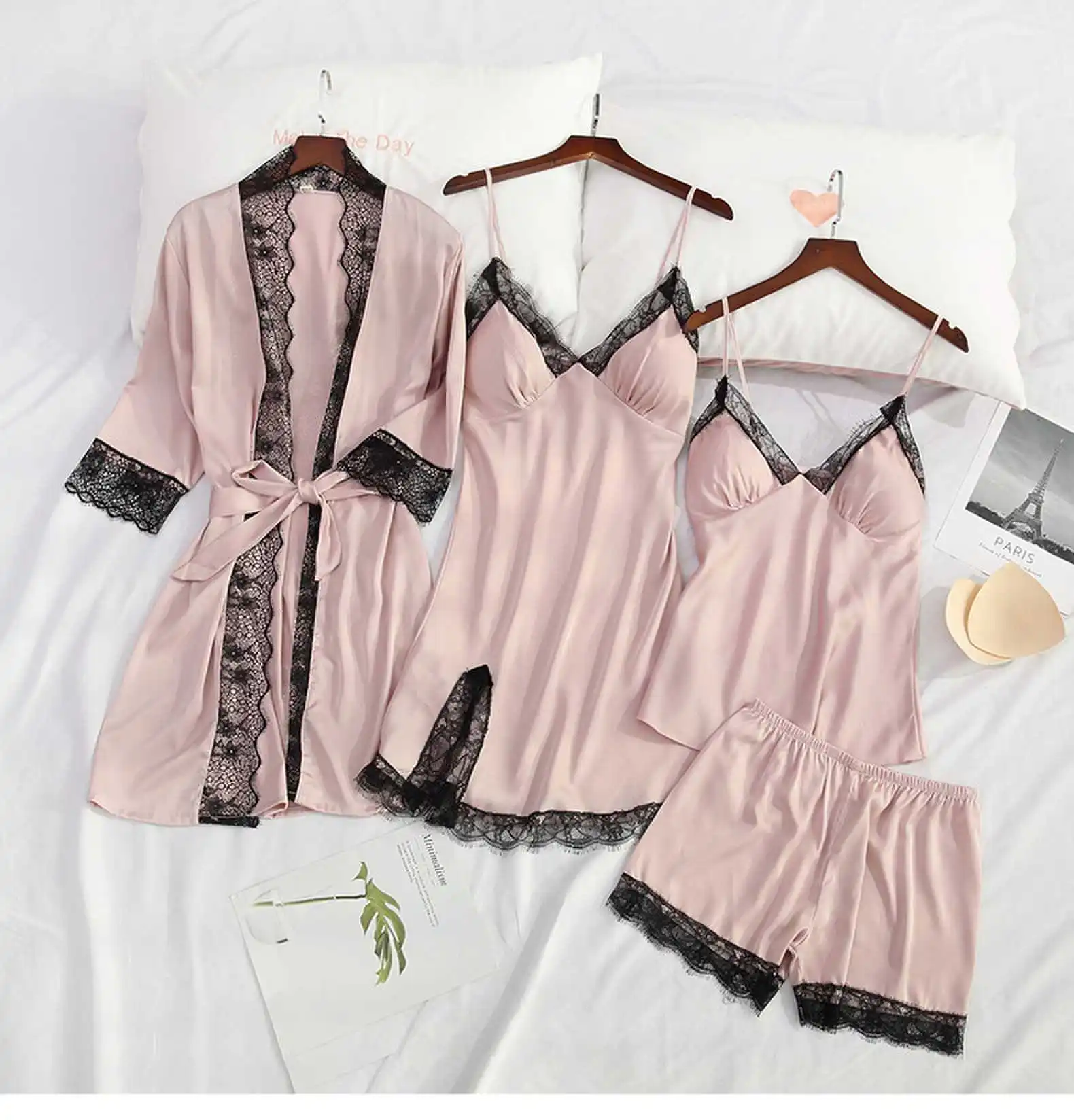 SFY-Y36 hot sale 4-piece spring summer women's silk pajamas set lace evening dresses push up robe shorts women's sleepwear set
SFY-Y36 hot sale 4-piece spring summer women's silk pajamas set lace evening dresses push up robe shorts women's sleepwear set
