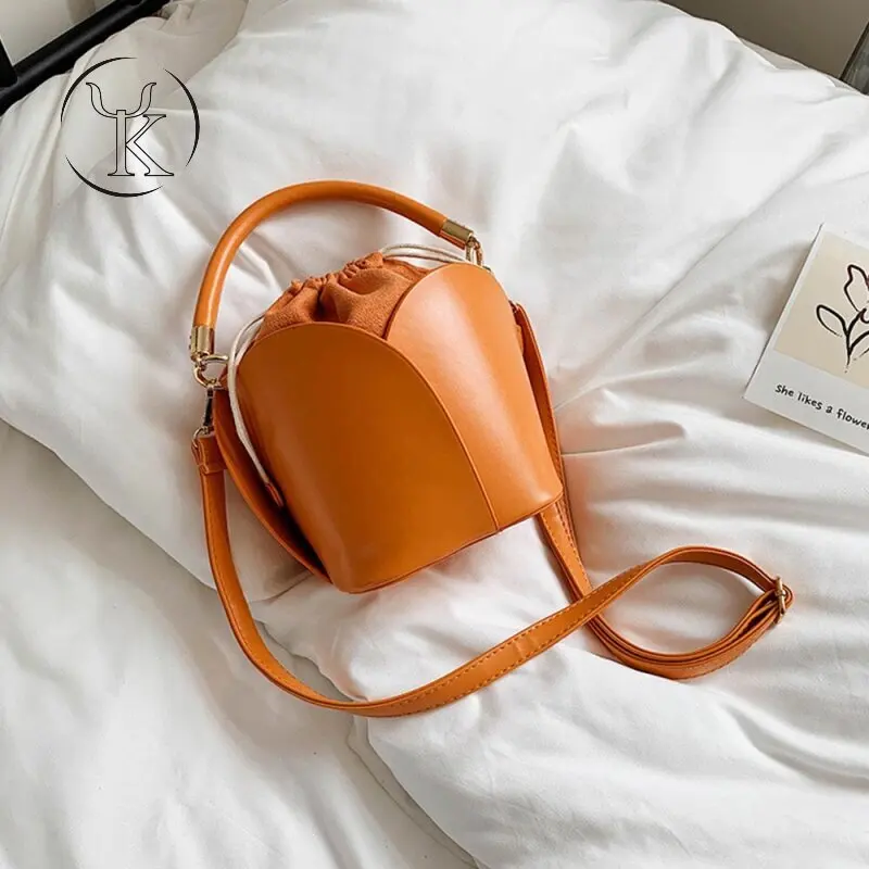 2021 New Trendy Fashion Popular All-match Small Messenger Shoulder Bucket Handbags For Women
2021 New Trendy Fashion Popular All-match Small Messenger Shoulder Bucket Handbags For Women