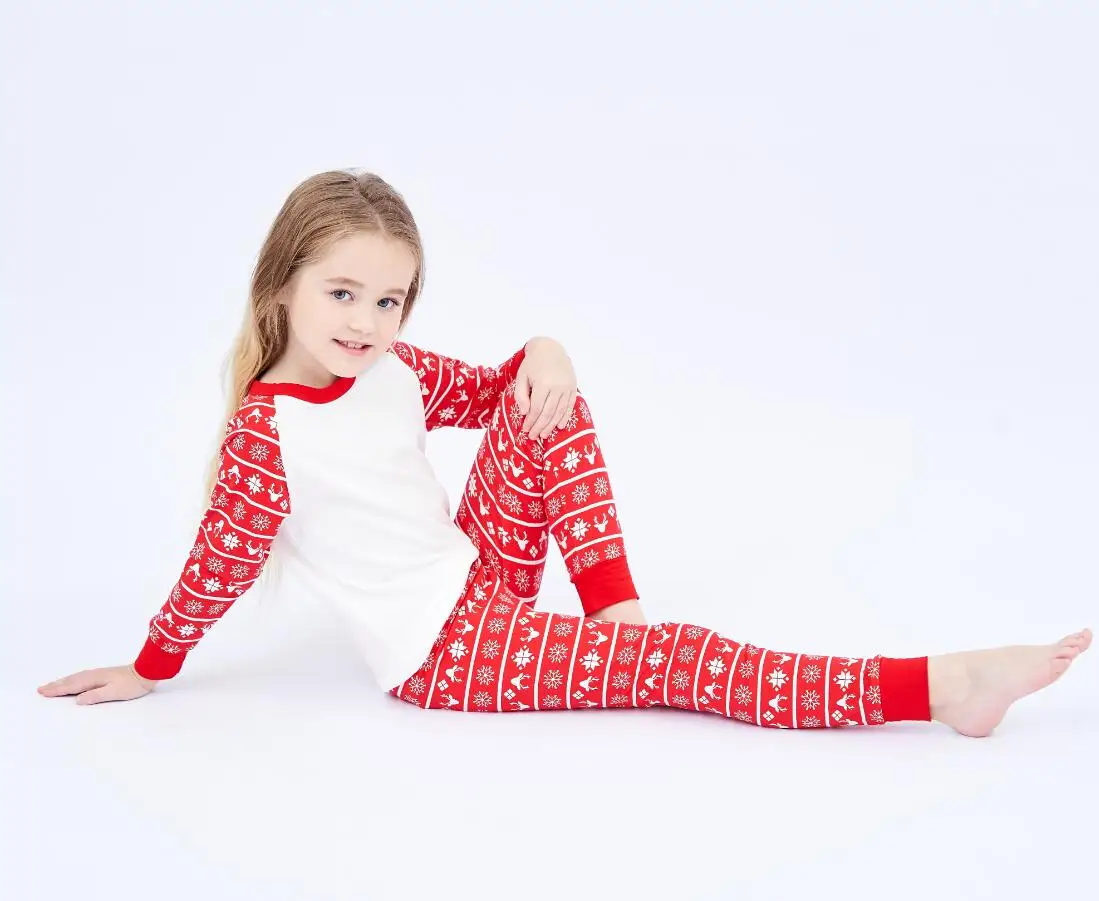 Factory Stock Wholesale High Quality Long Sleeve and Pant Two Pieces Sets Christmas Family Pajamas for Adult and Kids
Factory Stock Wholesale High Quality Long Sleeve and Pant Two Pieces Sets Christmas Family Pajamas for Adult and Kids