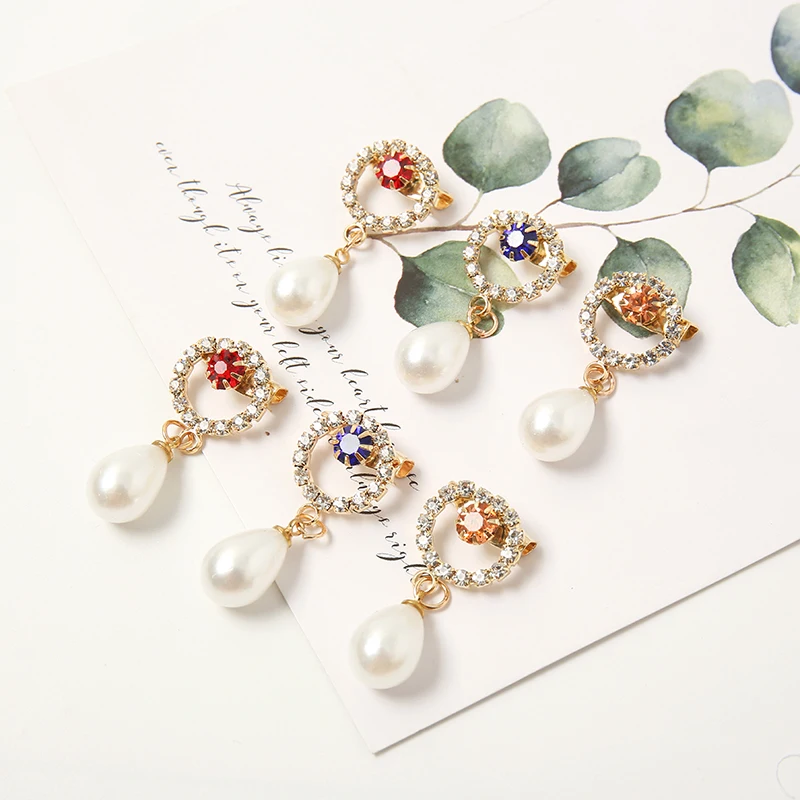 Women's Ring Crystal Brooch Pin Clothing Jewelry Pearls Rhinestone Brooch Pins Collar clip, Mix colors
Women's Ring Crystal Brooch Pin Clothing Jewelry Pearls Rhinestone Brooch Pins Collar clip, Mix colors