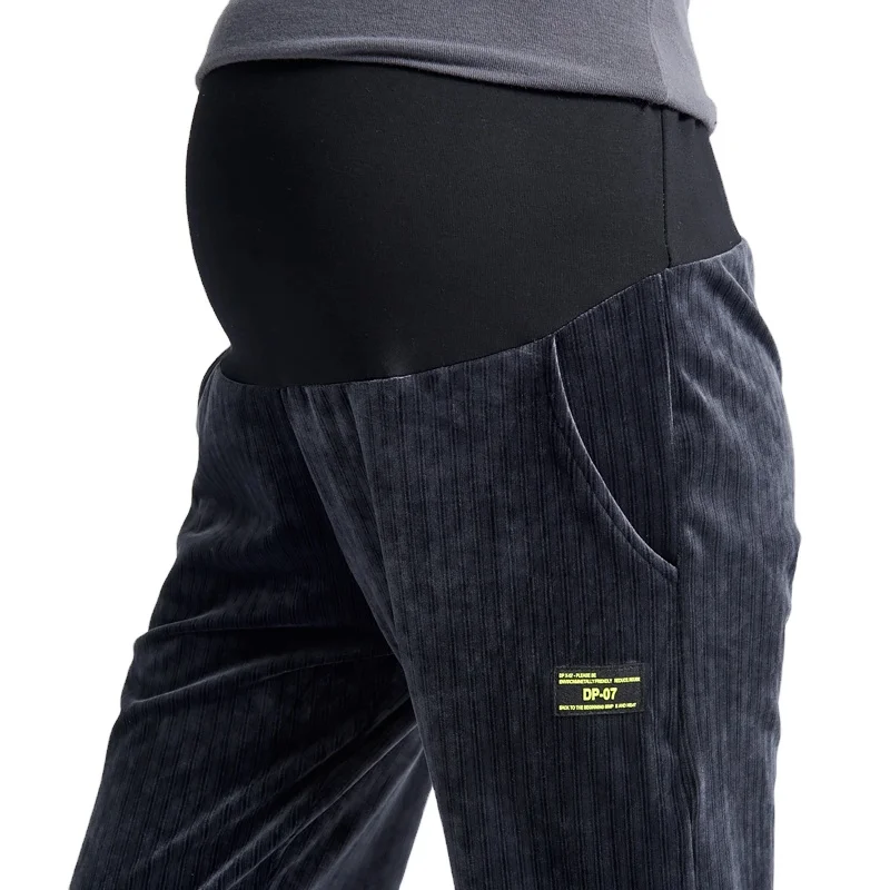 Professional Supplier Wholesale Expectant Mother Ladies Fitness Pants Breathable Black Maternity Leggings Casual Pants
Professional Supplier Wholesale Expectant Mother Ladies Fitness Pants Breathable Black Maternity Leggings Casual Pants