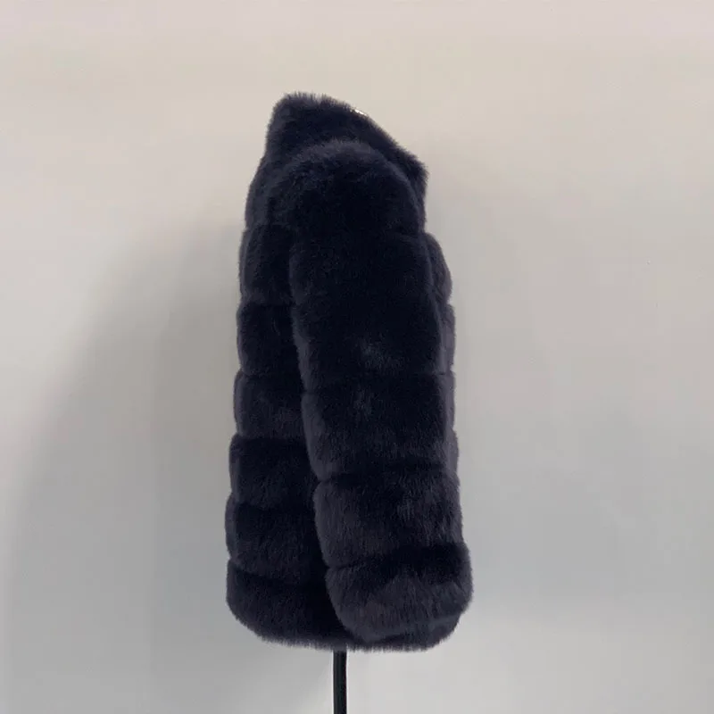 Clothes Women New Faux Fox Fur Coat Women High Quality jacket Thick Jackets Winter Warm Fur Overcoats woman outerwear, Picture
Clothes Women New Faux Fox Fur Coat Women High Quality jacket Thick Jackets Winter Warm Fur Overcoats woman outerwear, Picture