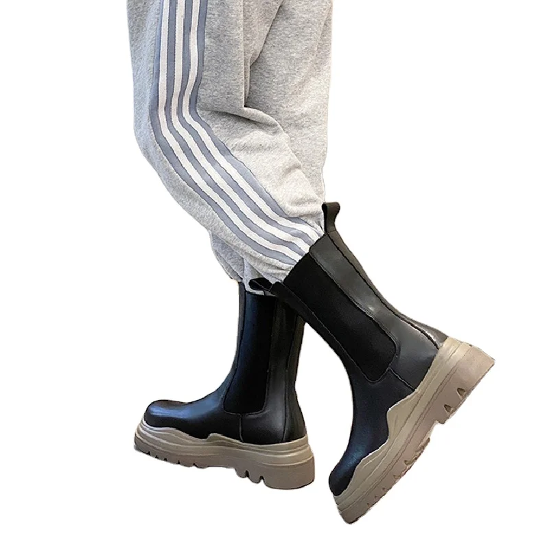 New Genuine Cow leather Male Ankle Boots plus size Wholesale Men Fashion Trend Couple Boot OEM Factory, Picture
New Genuine Cow leather Male Ankle Boots plus size Wholesale Men Fashion Trend Couple Boot OEM Factory, Picture
