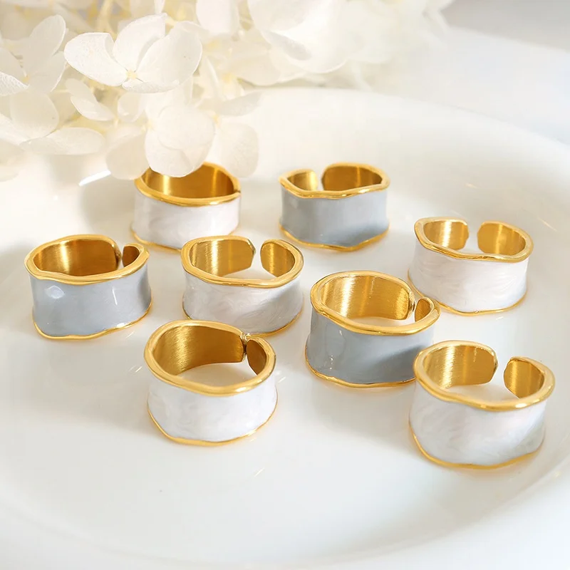 Retro Enamel Glazed White Light Blue Chunky 18K PVD Gold Plated Stainless Steel Opening Ring
Retro Enamel Glazed White Light Blue Chunky 18K PVD Gold Plated Stainless Steel Opening Ring