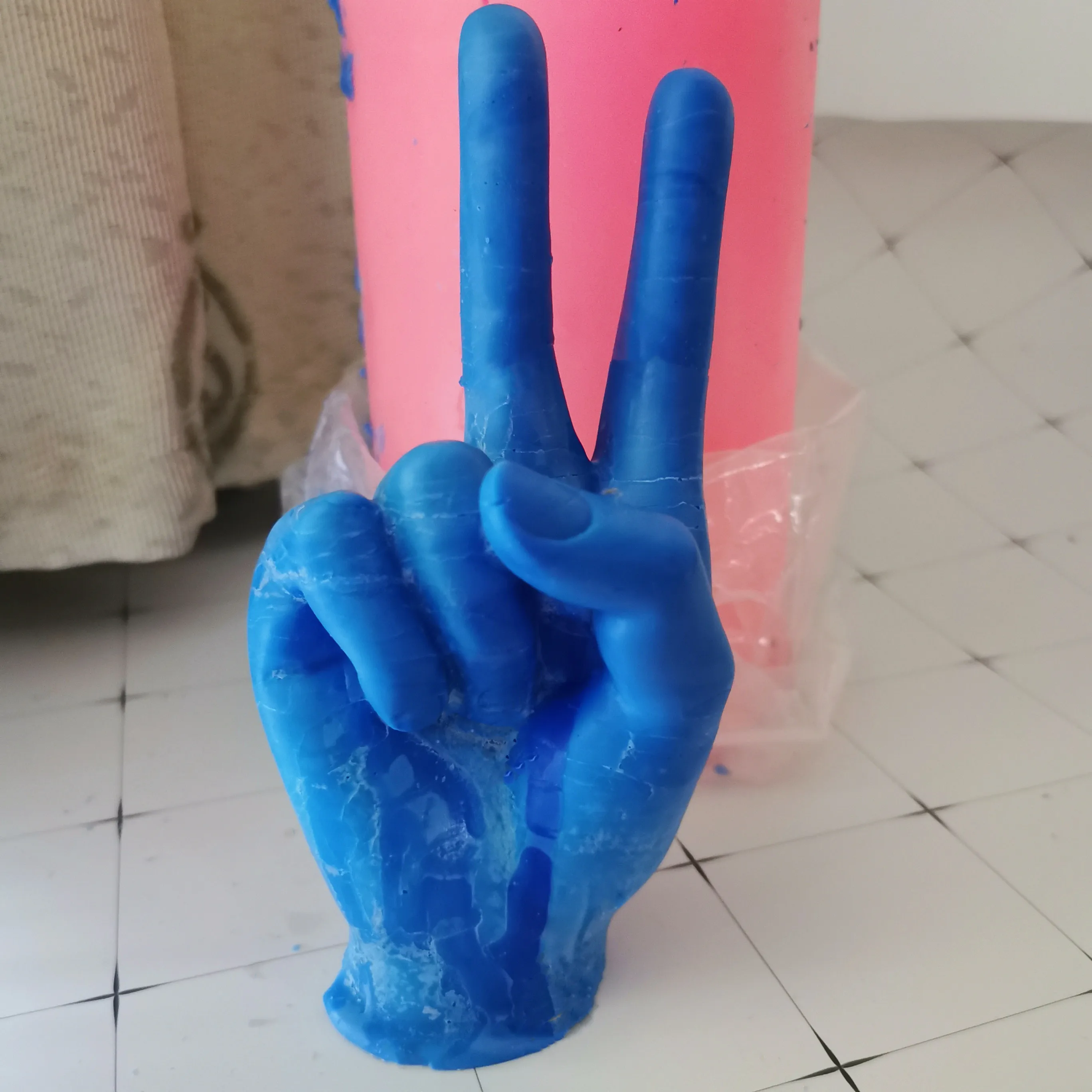 DIY gypsum mold Art Decoration human hand 3D victory finger candle mold, Stocked / cusomized
DIY gypsum mold Art Decoration human hand 3D victory finger candle mold, Stocked / cusomized