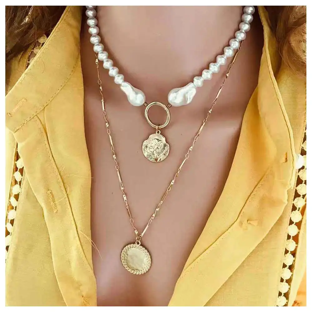 2020 New Arrival Gold Plating Double Layer Pearl Necklace Vintage Queen Coin Pendant Pearl Necklace for Women, Picture color
2020 New Arrival Gold Plating Double Layer Pearl Necklace Vintage Queen Coin Pendant Pearl Necklace for Women, Picture color