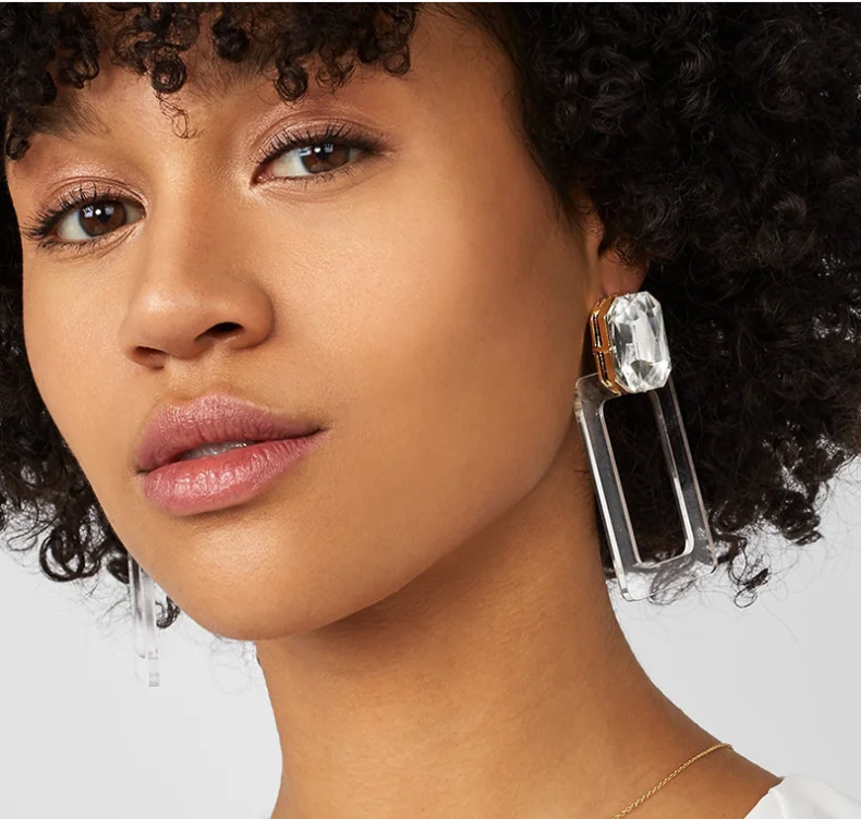 Wholesale European Stud Earring Style for Womens Diamond Stud with Clear Square Resin Pendant Earrings
Wholesale European Stud Earring Style for Womens Diamond Stud with Clear Square Resin Pendant Earrings